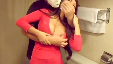 Yuri Chloroformed In The Bathroom